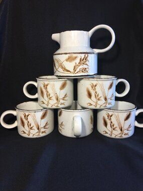 Vintage Midwinter Stonehenge Wild Oats 5 Mugs & Creamer Set England Wedgwood MCM